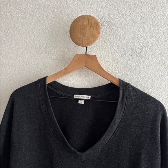 James Perse Vneck Black Long Sleeve Shirt Size 2 (Medium) - Picture 2 of 9